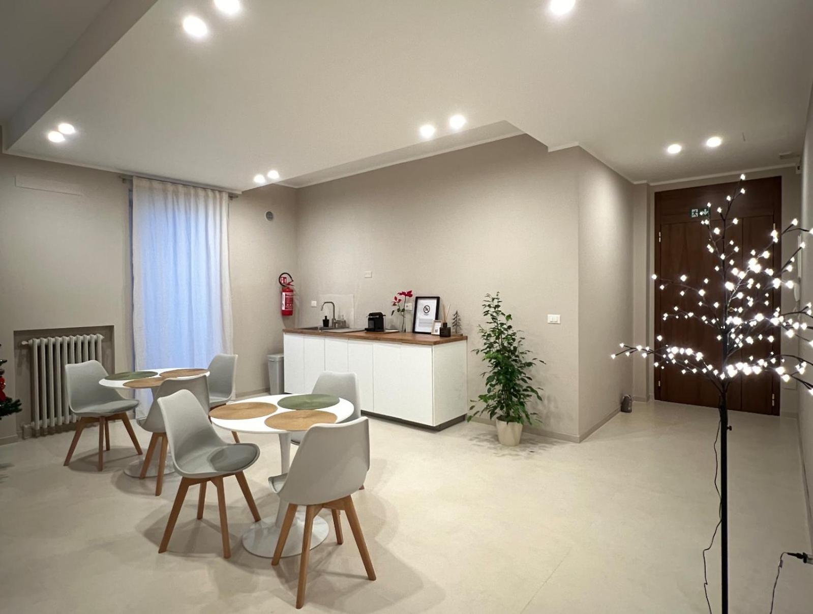 B&B Il Rifugio Urbano เปสการา ภายนอก รูปภาพ